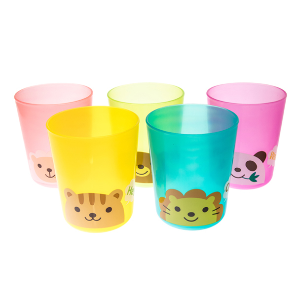 plastic animal cups