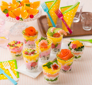 Chirashi cups